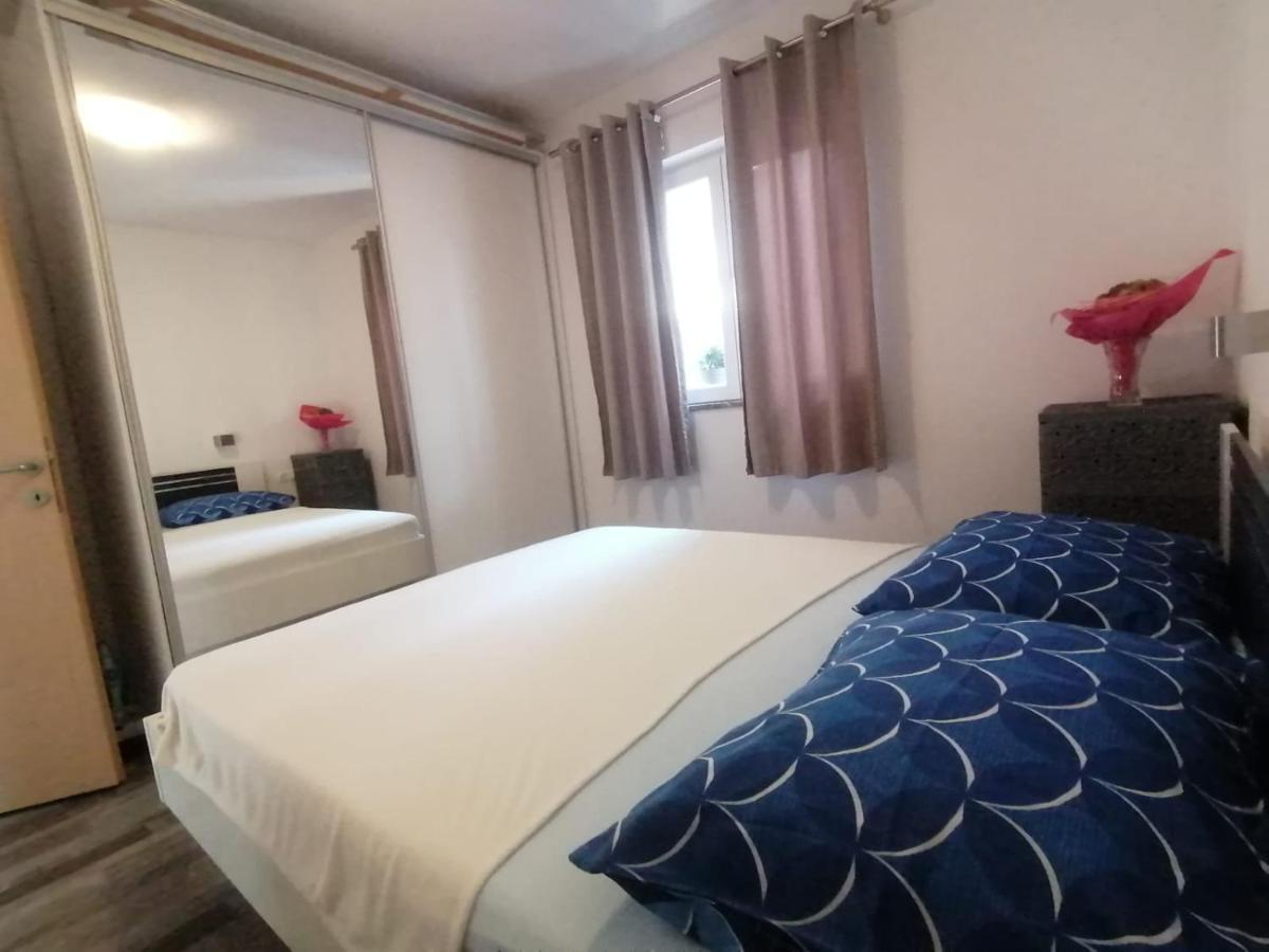 Apartments Nana 비오그라드나모루 외부 사진