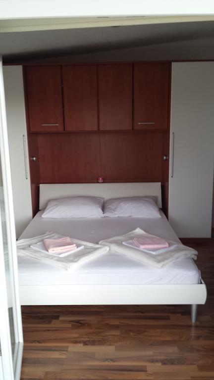 Apartments Nana 비오그라드나모루 외부 사진
